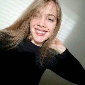 Meet your Posher, Erika